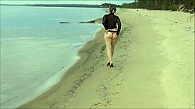 la naiba ador să-mi flașez curul mare și pizda udă