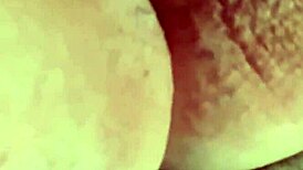 Bičanje kričeče BBW podrejene pičke - je bolečina njen užitek?