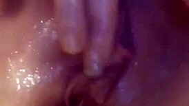 Madura Achieves Orgasm Through Intense Masturbation
