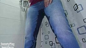 desperate bbw wets jeans in homemade video