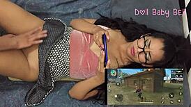 hey, i touch my friend while she plays with her phone, what do you think?