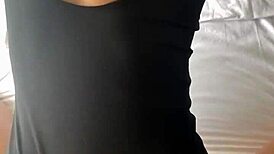 Blondie Fucks Herself!