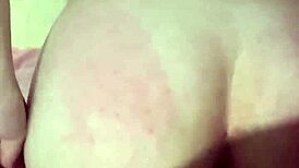 Novinha with White Bum in Amateur Video