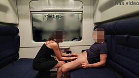 Dude, Liat Flash Kontol Gue di Kereta Umum! 😜