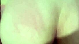 Novinha with White Bum in Amateur Video