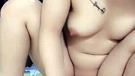 Huế Girl Uses Rabbit Toy