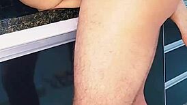 fucking blonde milf on the sink and cumming inside 😍