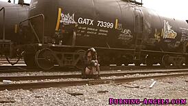 I’m so into these fetish goth teens in a wild threesome