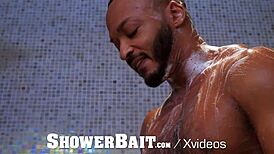 Big Dick Interracial Shower Fuck With Facial