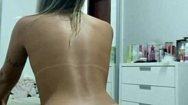 uma brincadeira com namorada bruna carlos plug no cuzinho