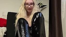 Feet Fetish Play with Humiliation and Dirty Domination in a Curvy Twist