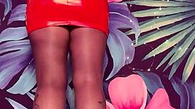 Teasing In Pantyhose And Latex Dress