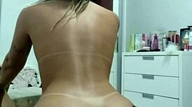 uma brincadeira com namorada bruna carlos plug no cuzinho