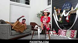 christmas sex with petite 18yo girl 😍