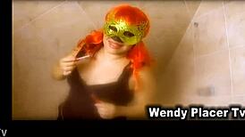Wendy performs deepthroat on salvadorean prostitute