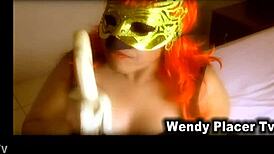 Wendy performs deepthroat on salvadorean prostitute