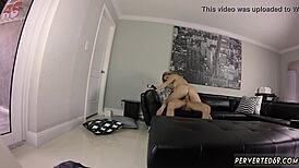 Juego de Pies de Mamá con la Traviesa Madrastra Cory