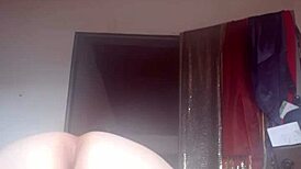 hey, wanna see my big sexy trans ass?