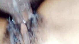 Muy mojada en cuatro, wanna join me now?