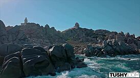 Stunning Honour's ass stretched wide in tushy scene