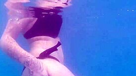 huge ass babe titty fucks!