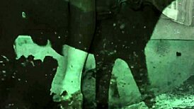 Σκατά, Dark Lantern Δείχνει Γυναίκες Με Ζώα Σε Ρετρό Στυλ!