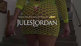 lexington steele manhandles mona azar's curves