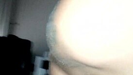 Amatőr milf ad elképesztő fújást cum befejezéssel