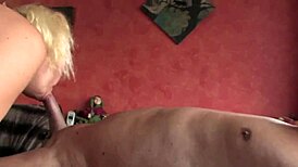 i wears a rubber cock n shows how to suck it n cum on her big tits n ass