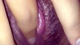 siririca gostosinha indulges in a solo masturbation session