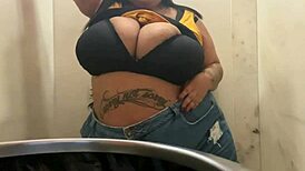 damn, i love showing off in public bathrooms!