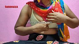 भारतीय गांव की गर्लफ्रेंड को टीचर ने कॉलेज में चूत पाउंड की