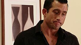 Wenn dir Sekretärin länger bleibt, will sie harten Sex