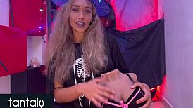 Halloween threesome with tantaly realistic doll fucking