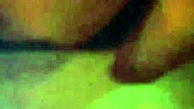 Safadinho-rj estreando no xv�deos no melhor estilo da putaria comendo o cuzinho da morena e fazendo ela gemer alto