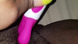 Up close vibrator play on wet hairy bbw pussy keeps dying.