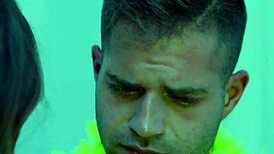 After party, lucky dude gets a foursome! 😏