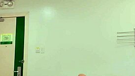 i love the pinay milf and college student scissoring and licking pussies