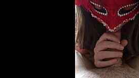 hotwife with big ass knows how to make a blowjob?