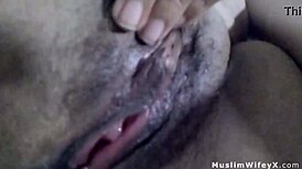 Arabian Muslim Hijabi Mom Orgasms on Live Webcam