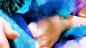 Festa de quarentena vira selvagem com casal gordo dançando e ficando safado.