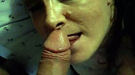 Perasaan sebenar saya tentang Sheila semasa dia hisap batang saya deepthroat dengan cock ring