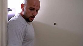 Našukoval jsem malou zrzavou Lolou Fae a dal jí facial, je tak drobná