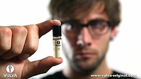 i can't stop staring at that sexy ass girl dancing with her cunt