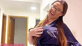 Novinha Loses Anal Virginity Screaming in Pain