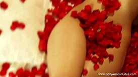 Horny Indian Girlfriend Strips Nude While Teasing and Dancing!