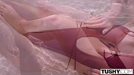 Emelie Seduces Roommate in Dorm