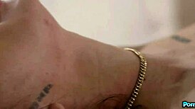 anna claire clouds licks pussy with asian morgan lee 😘