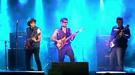 Cinnamon performs rock n roll live on the road