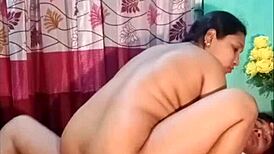 Hot sexy couple fucks beautifully!